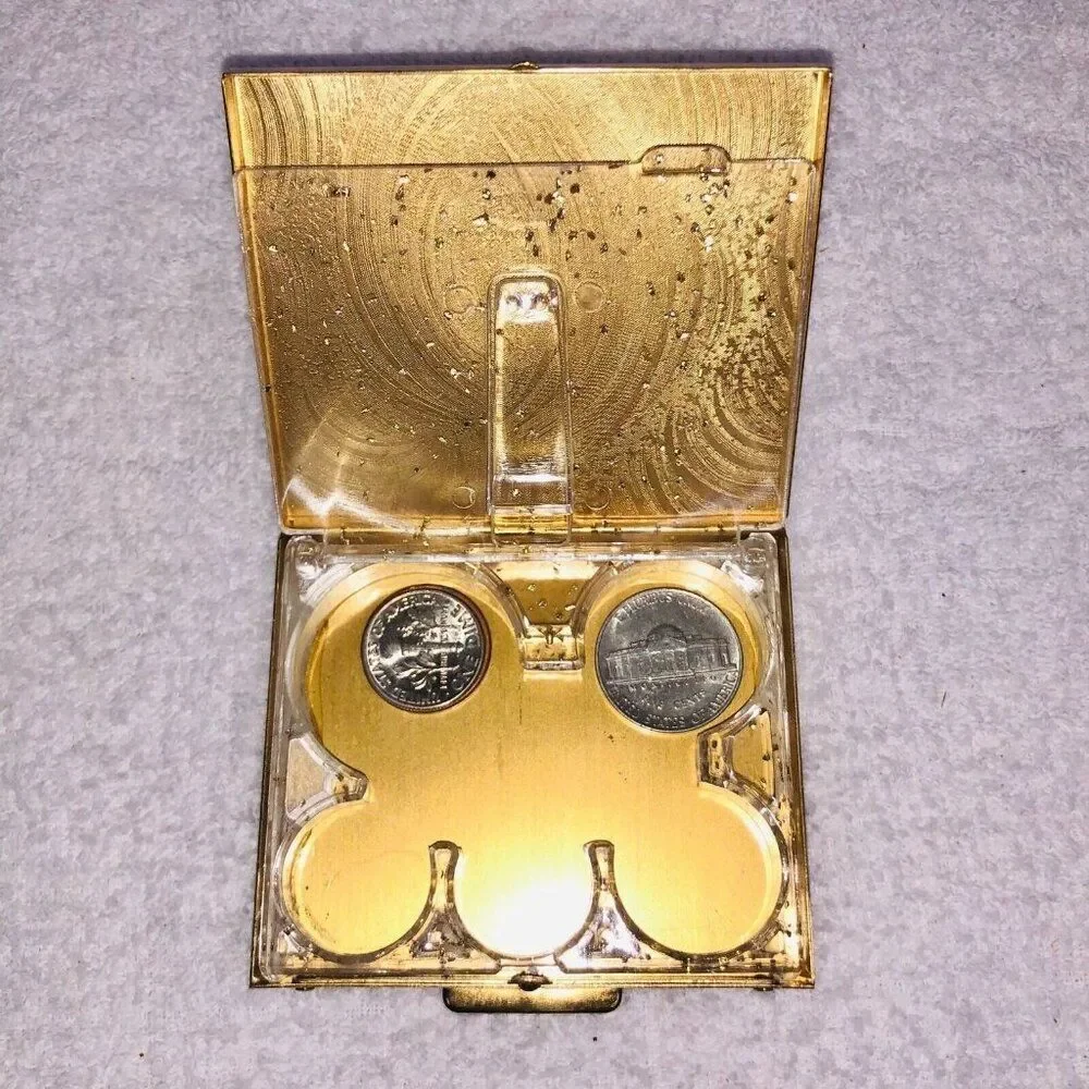 Vintage Metal Coin Holder Money Clip Purse Bronze Trinket Case Compact Lot 2